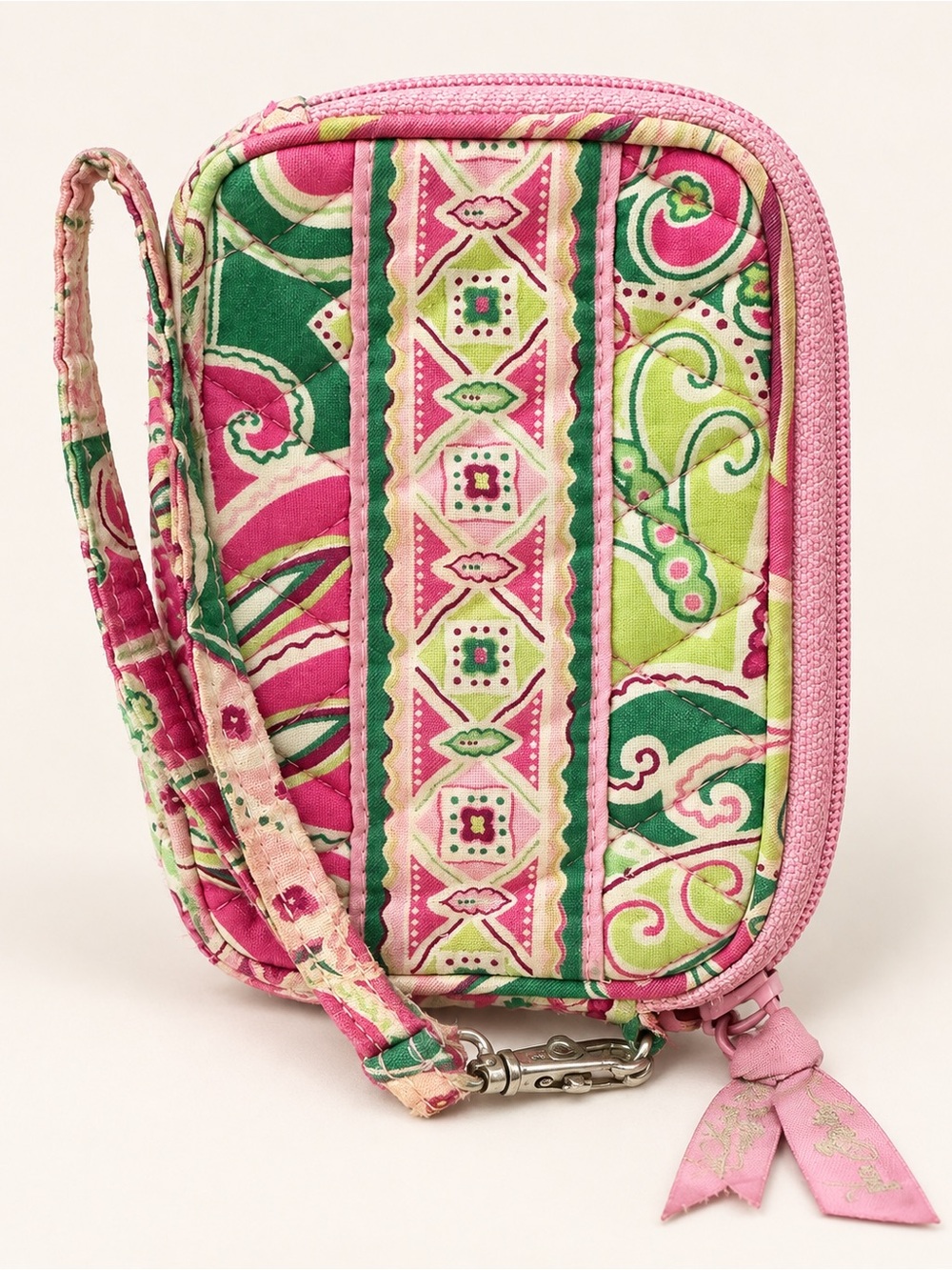 Vera Bradley Pink Green Paisley Quilted Zip Around Wristlet Wallet Organizer